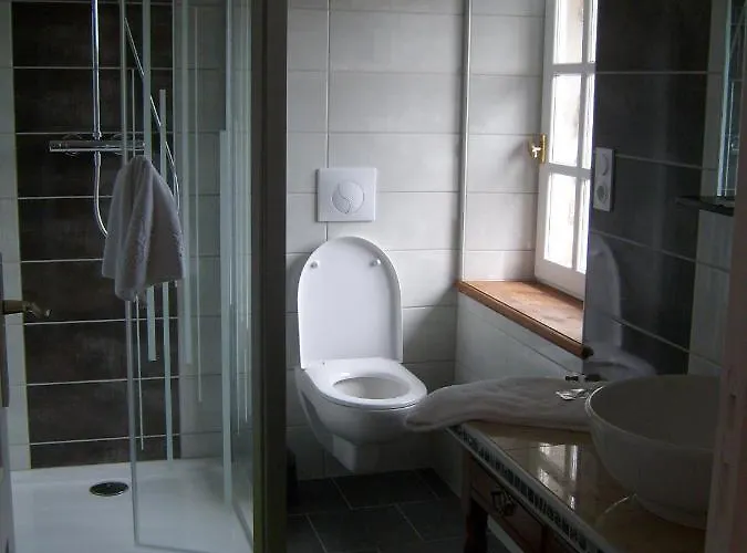 Couette-café Maison Des Isles Saint-Hilaire-du-Harcouët